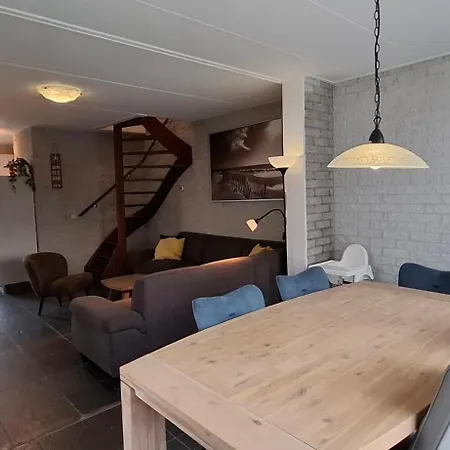 Vacation Zwaantje #abb24 בית נופש